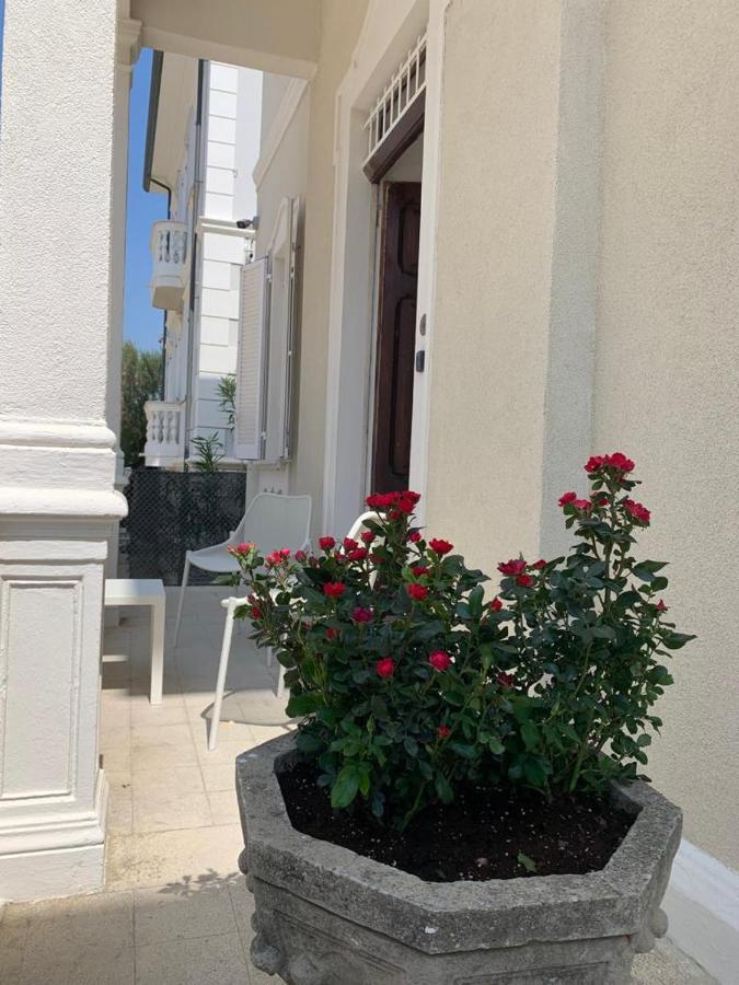Villa La Torretta Luxury B&B - Adults Only - Ріміні Екстер'єр фото